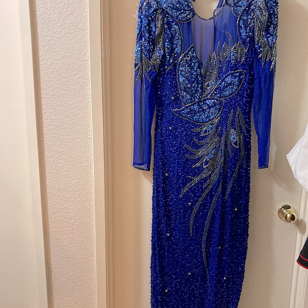 Long Royal Blue sequence party dress, Silk and rayon, beautiful 🤩
